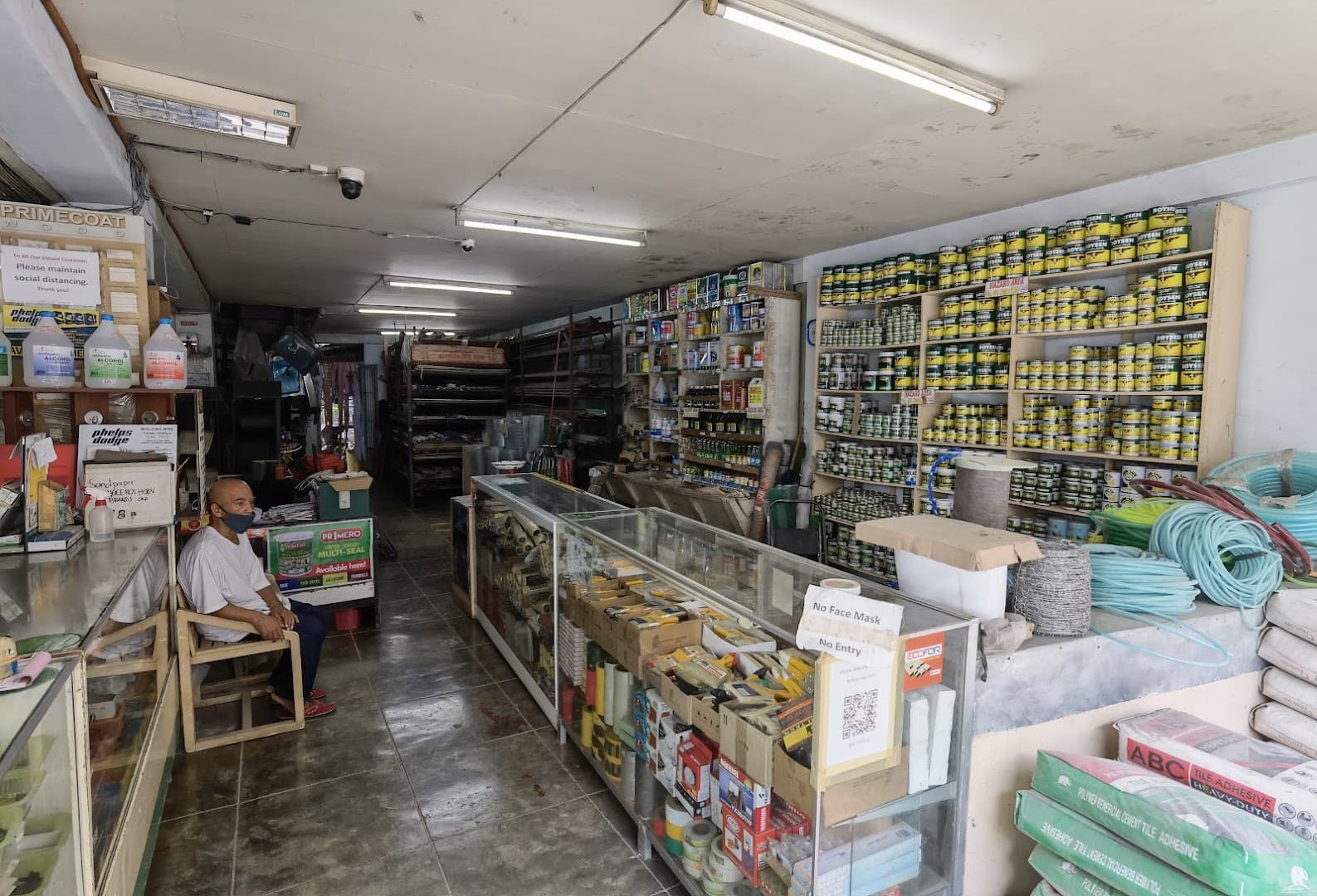 GHI TRADING HARDWARE & CONSTRUCTION SUPPLY - Photo 1