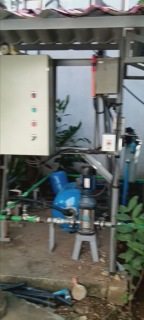 CDO city, water filter, pump, plumbing, solar install and bongo for rent - Photo 2